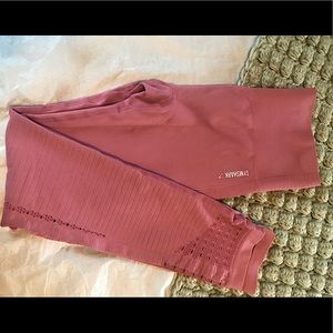 GymShark Energy+ Seamless Leggings - Berry Red